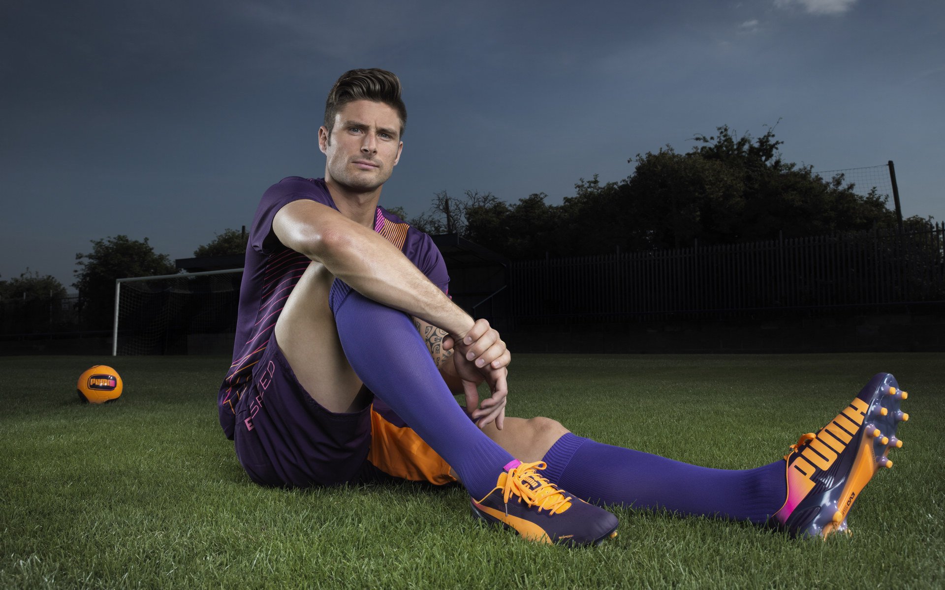 爱游戏-包含Karsa焦点对战,德布劳内与30激战加拿大队分钟,大比分获胜胜负难料!赛场气氛高涨的词条